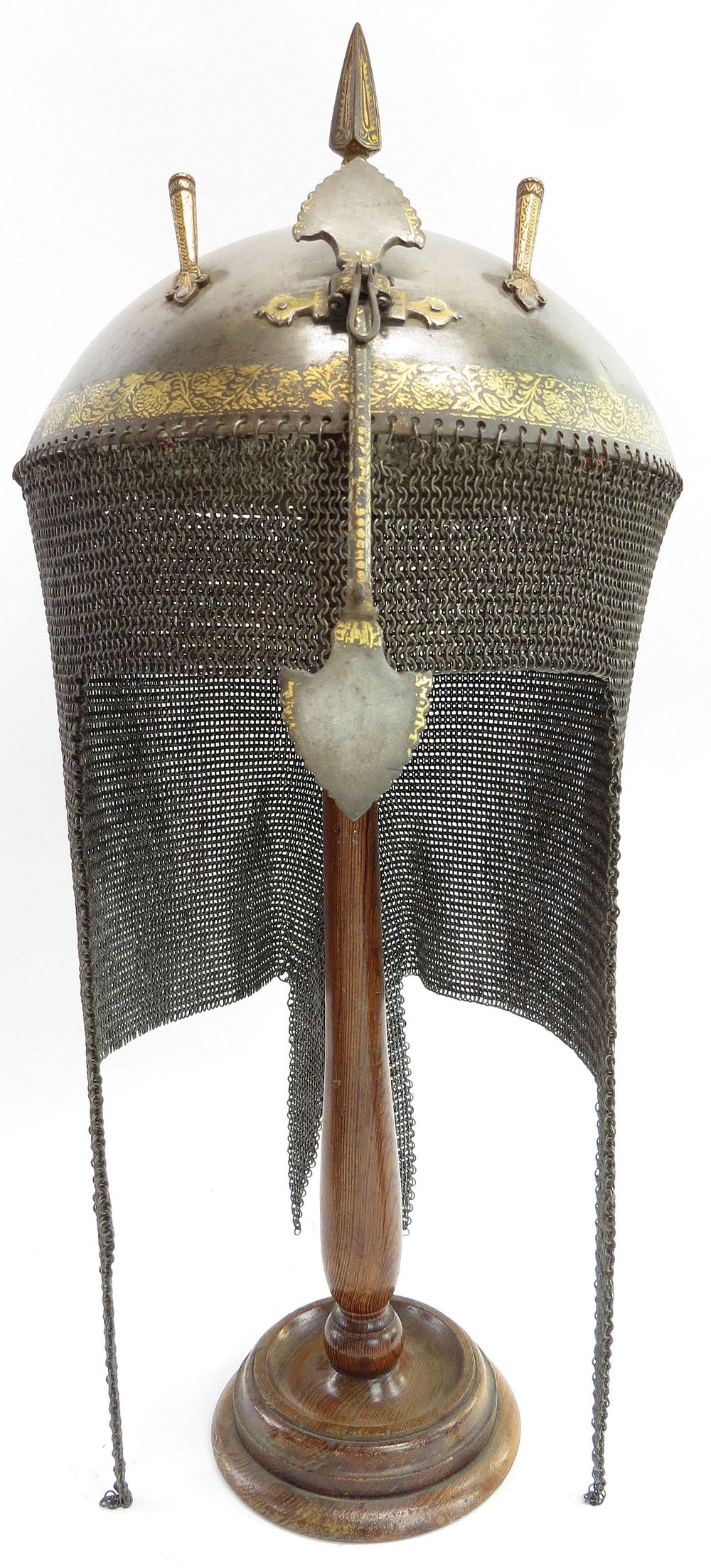 Lot 208: AN INDIAN TOP HELMET