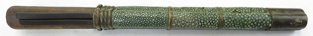 Lot 278: A CHINESE TROUSSE