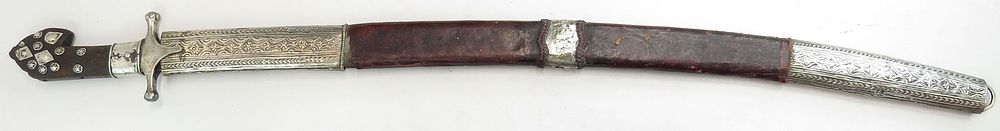Lot 280: A YEMENI KARABELA SABER SWORD
