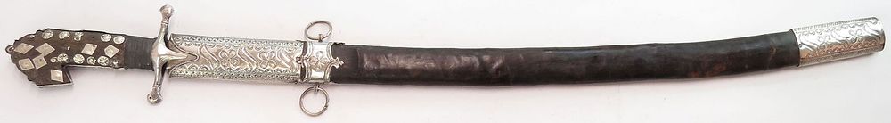Lot 286: A YEMENI KARABELA SABER SWORD