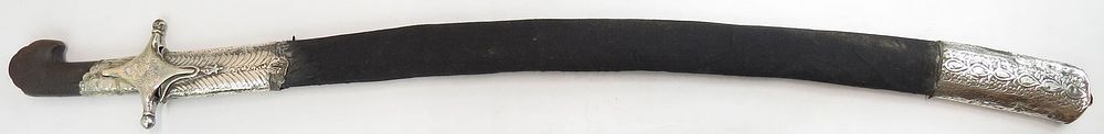 Lot 287: A YEMENI KARABELA SABER SWORD