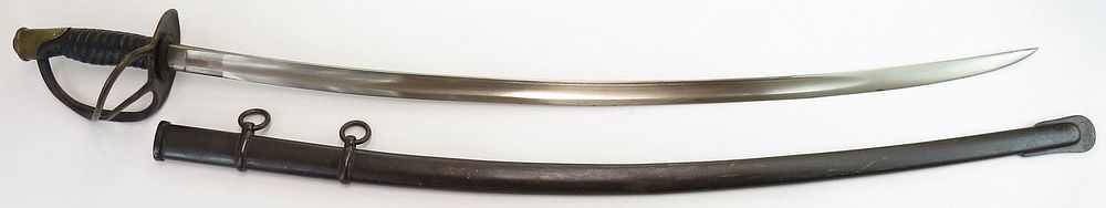 Lot 295: AN AMERICAN MODEL 1848 CAVALRY SABER