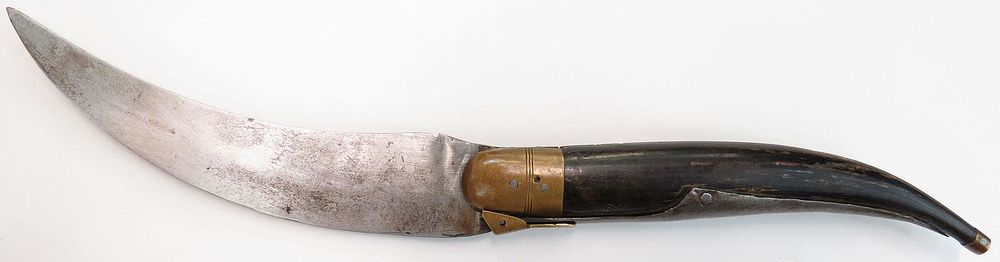 Lot 348: A MEDITERRANEAN CLASPKNIFE