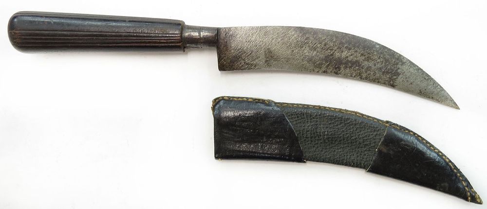 Lot 384: A CANARY ILAND CORVO DAGGER