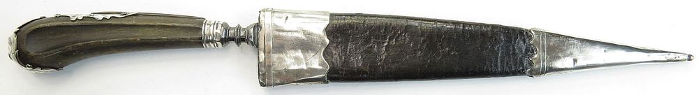 Lot 163: A FINE MEDITERRANEAN DAGGER