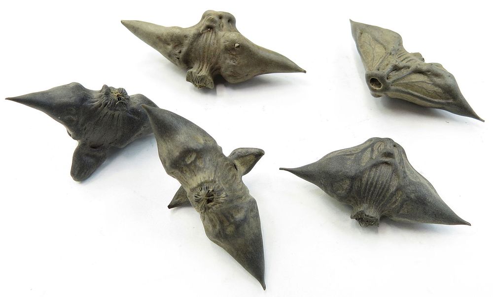 Lot 354: A RARE SET OF FIVE JAPANESE MAKIBISHI
