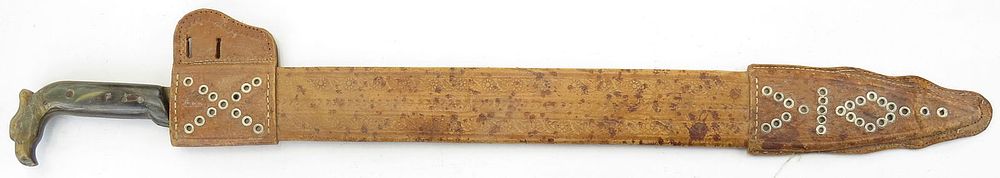 Lot 377: A MEXICAN REVOLUTIONARY-ERA MACHETE SWORD