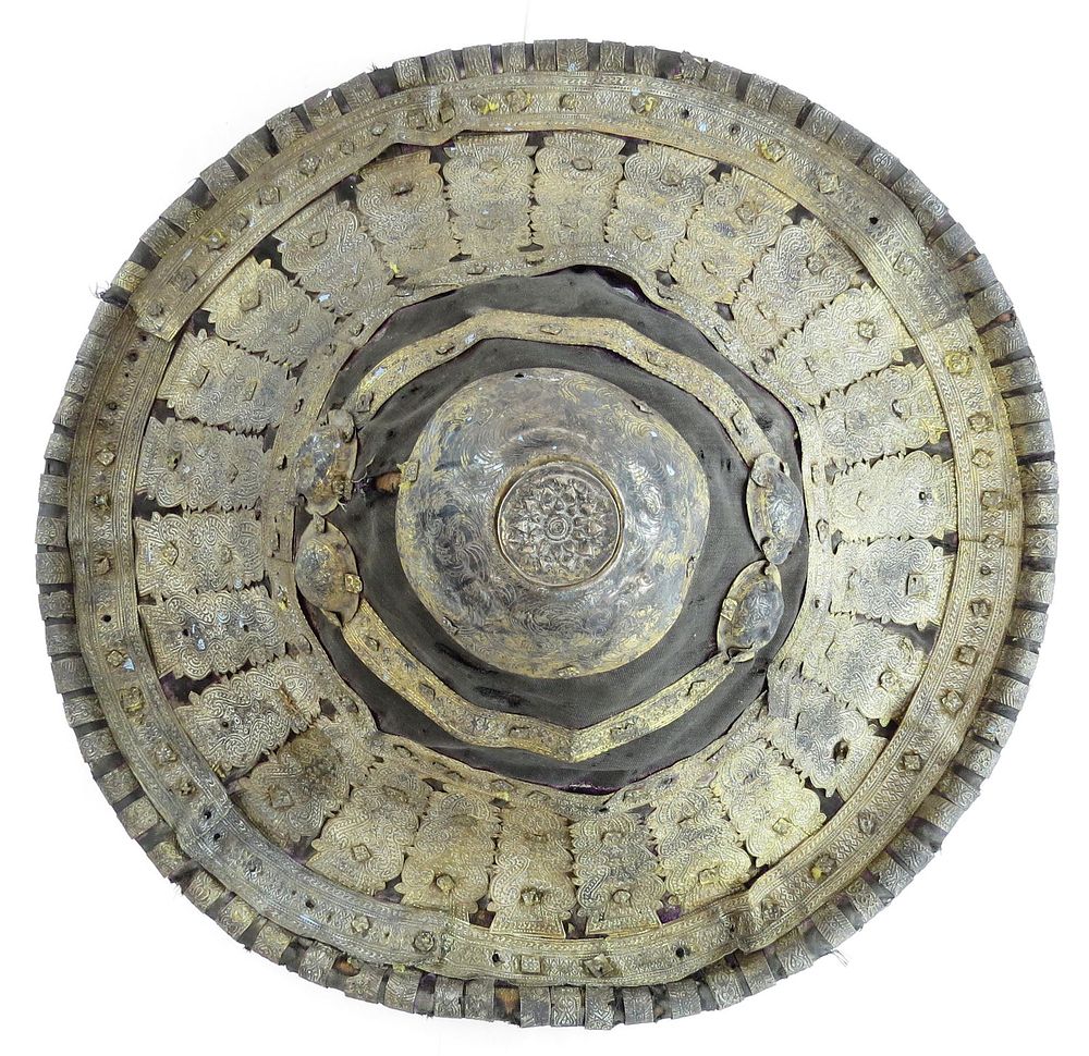 Lot 390: A RARE ETHIOPIAN SHEILD