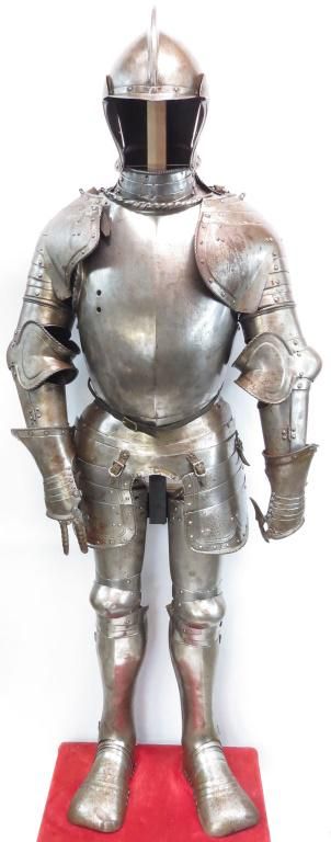 Lot 179: A CONTINENTAL SUIT OF ARMOR