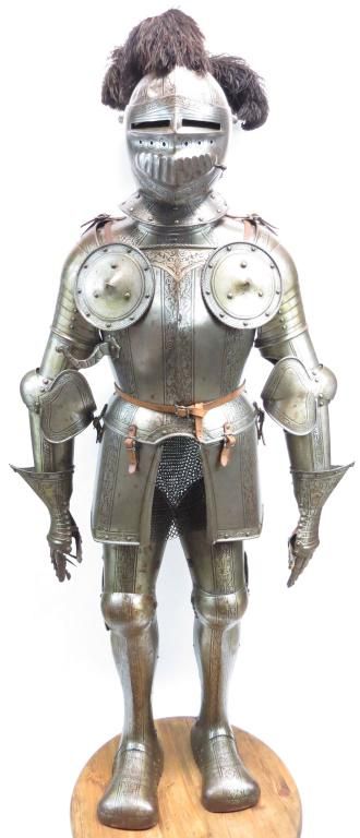 Lot 185: A FINE VICTORIAN-ERA ETCHED SUIT OF ARMOR