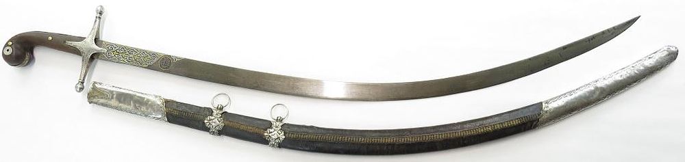 Lot 206: A FINE OTTOMAN SHAMSHIR SWORD