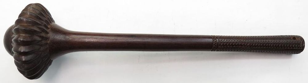 Lot 250: A FIJIAN ULA THROWING CLUB