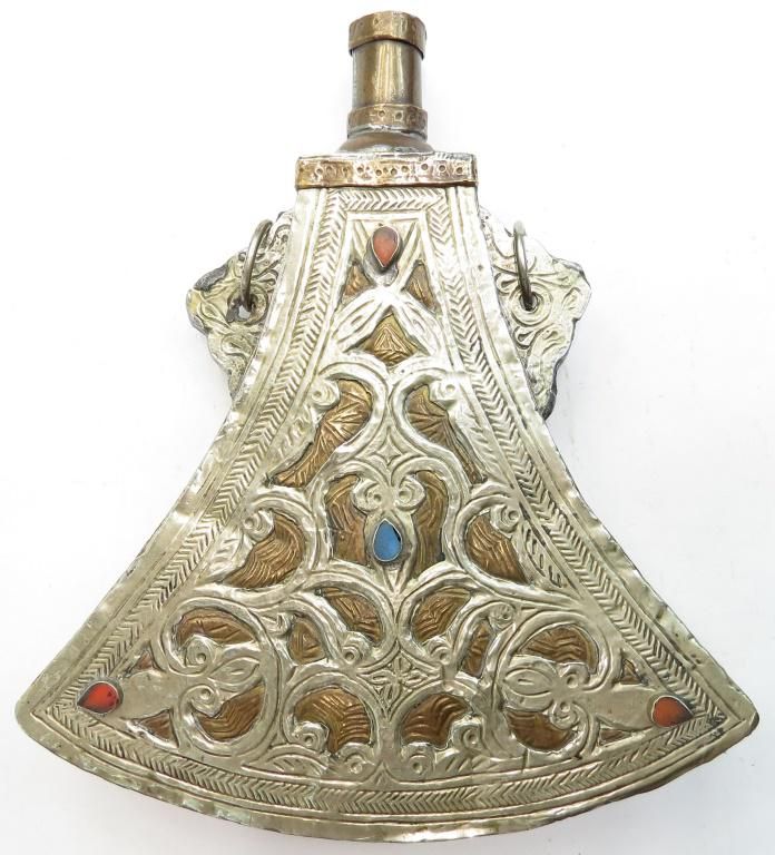 Lot 268: A MOROCCAN POWDER FLASK