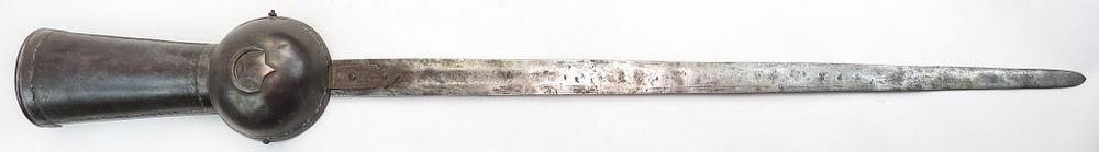 Lot 296: AN INDIAN PATA SWORD