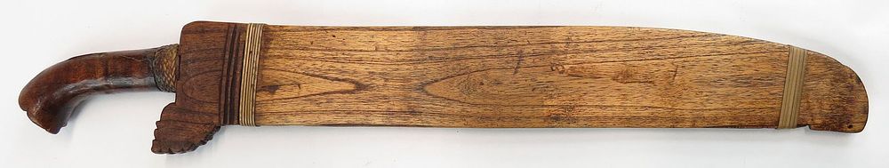 Lot 353: A MORO BANGKUNG SWORD