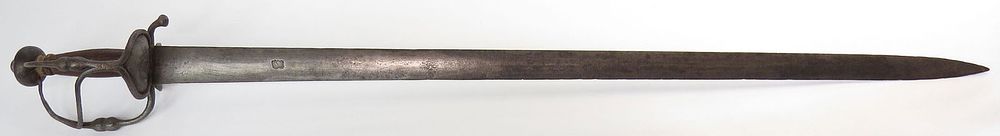 Lot 255: A CONTINENTAL WALLOON SWORD