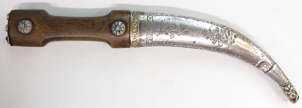 Lot 318: AN OTTOMAN HANCER DAGGER