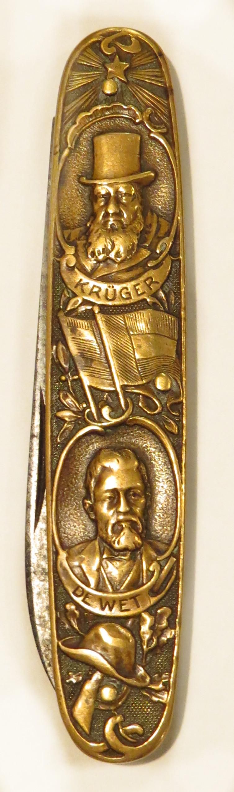 Lot 410: A BOER WAR COMMEMORATIVE FOLDING KNIFE