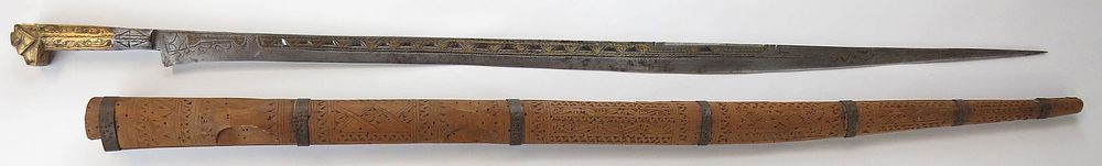 Lot 457: AN ALGERIAN FLYSSA SWORD