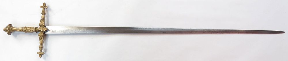 Lot 463: A ROMANCE-ERA KNIGHTLY SWORD