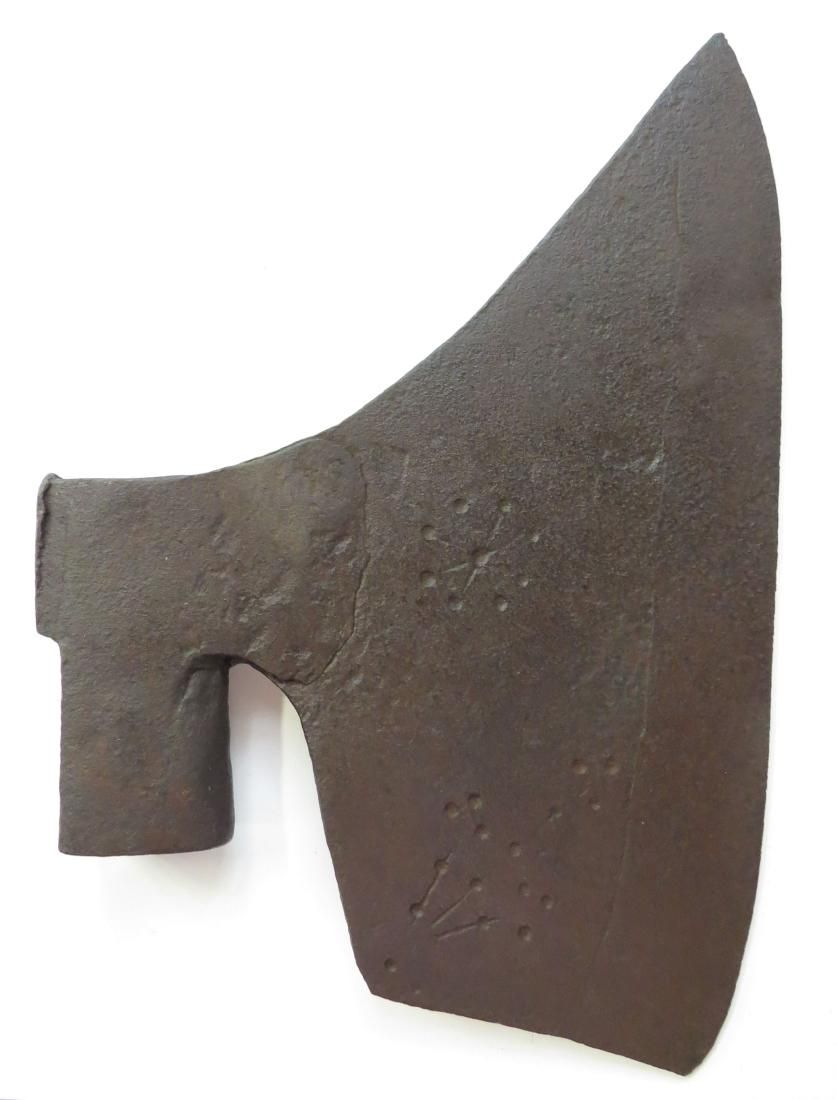 Lot 185: A GERMAN BATTLEAXE HEAD