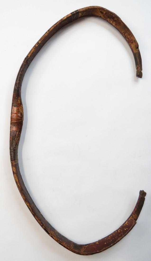 Lot 206: A RARE INDIAN BOW