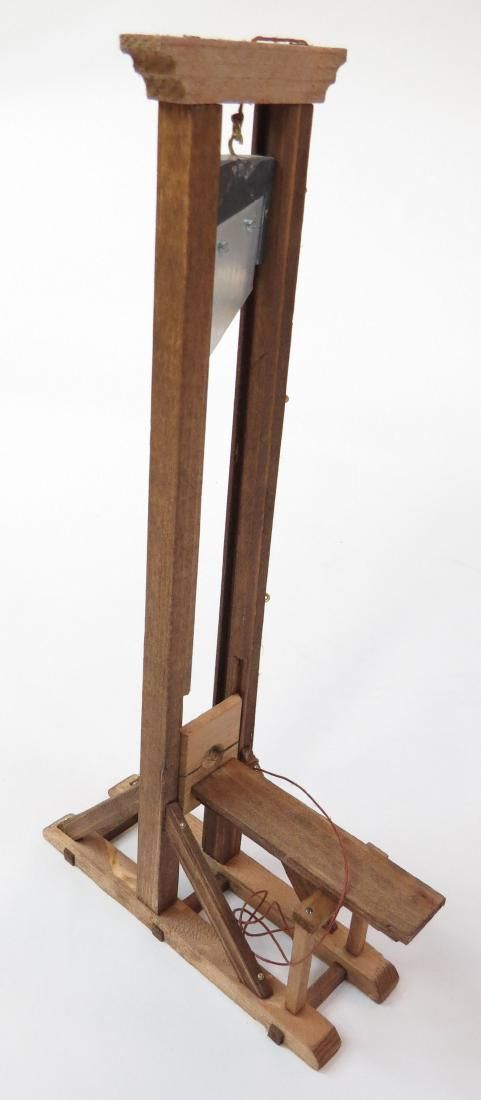 Lot 264: A MODEL GUILLOTINE