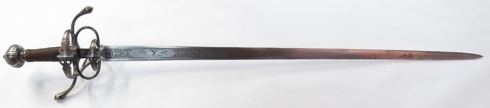 Lot 296: A VICTORIAN SWORD RAPIER