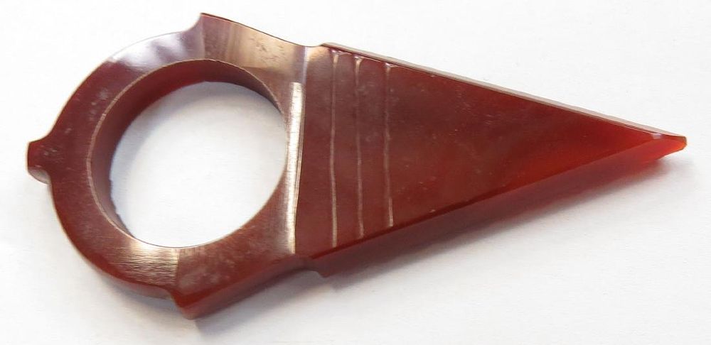 Lot 307: A TUAREG ARCHERS RING