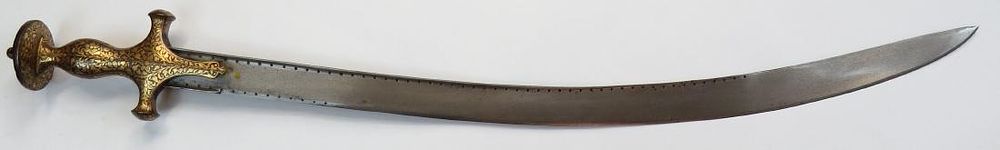 Lot 338: AN INDIAN TULWAR SWORD
