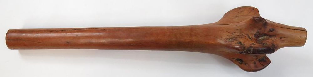Lot 371: A SOLOMON ISLANDS ROOTWOOD CLUB