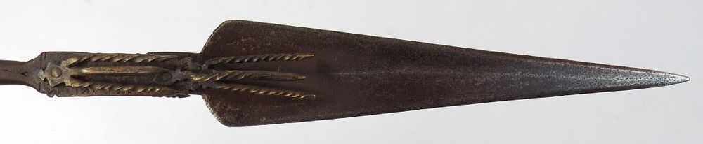 Lot 403: A RARE SUDANESE JAVELIN