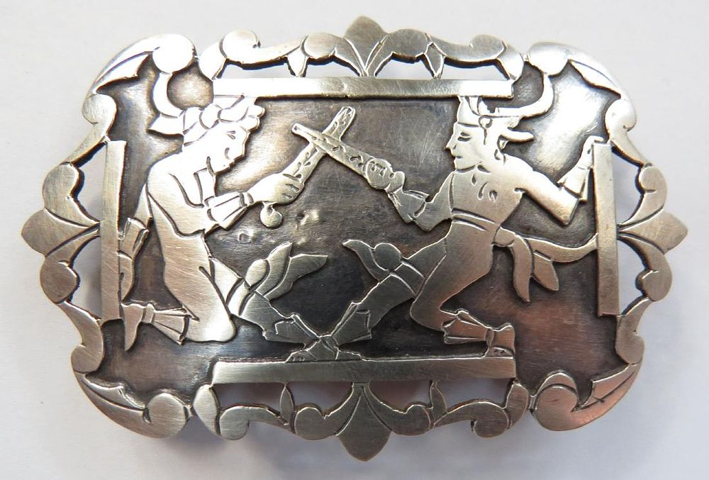Lot 459: AN INDONESIAN BELT BUCKLE