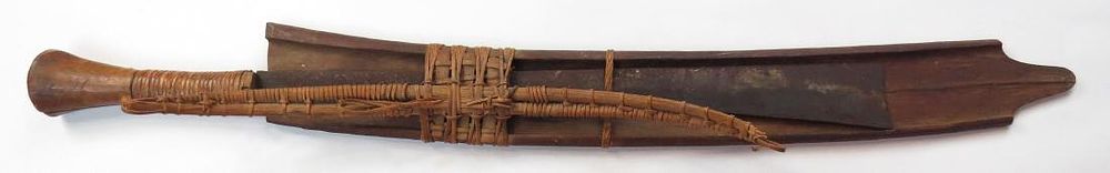 Lot 503: A NAGA HEADHUNTER DAO SWORD