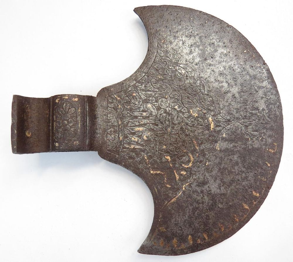 Lot 519: A ZAND DYNASTY PERSIAN BATTLEAXE HEAD
