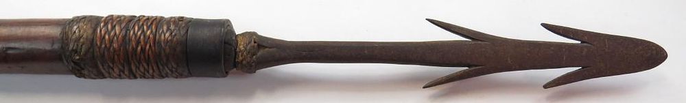 Lot 535: A PHILIPPINES SPEAR