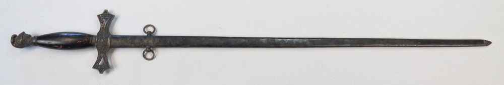 Lot 155: A KNIGHTS OF PYTHIAS FRATERNAL SWORD