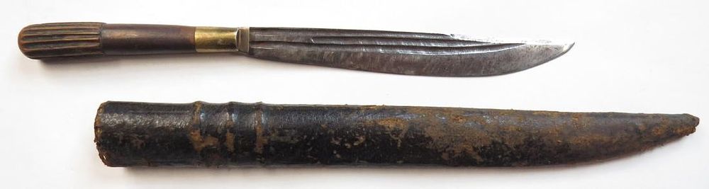 Lot 222: A RARE OTTOMAN SURMENE DAGGER