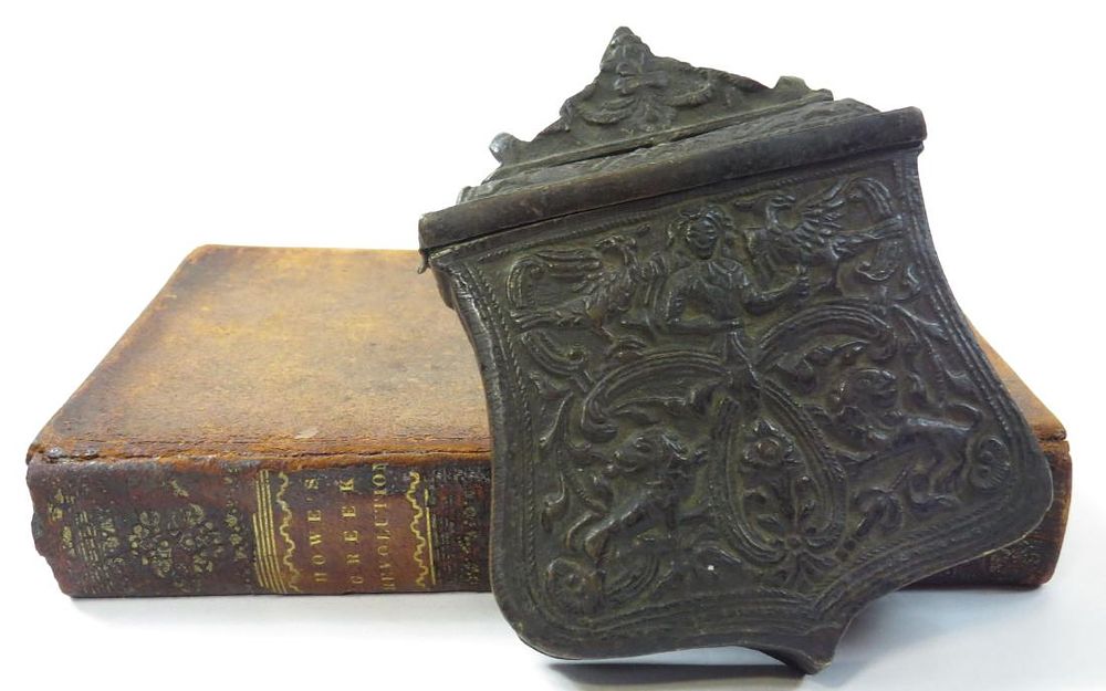 Lot 301: PALASKA BULLET BOX OF LORD BYRON & A RELATED BOOK