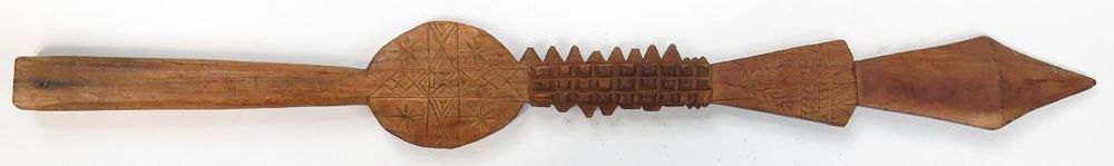 Lot 318: A SAMOAN WARCLUB