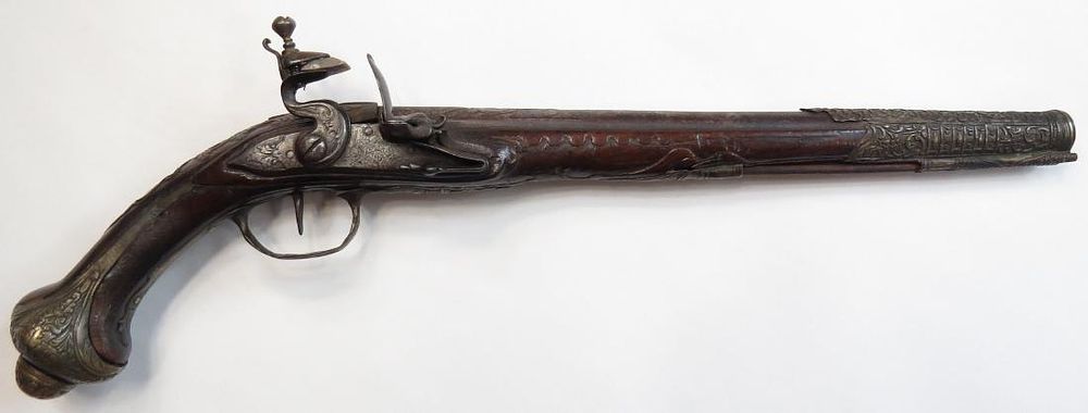 Lot 364: AN OTTOMAN FLINTLOCK KUBUR PISTOL