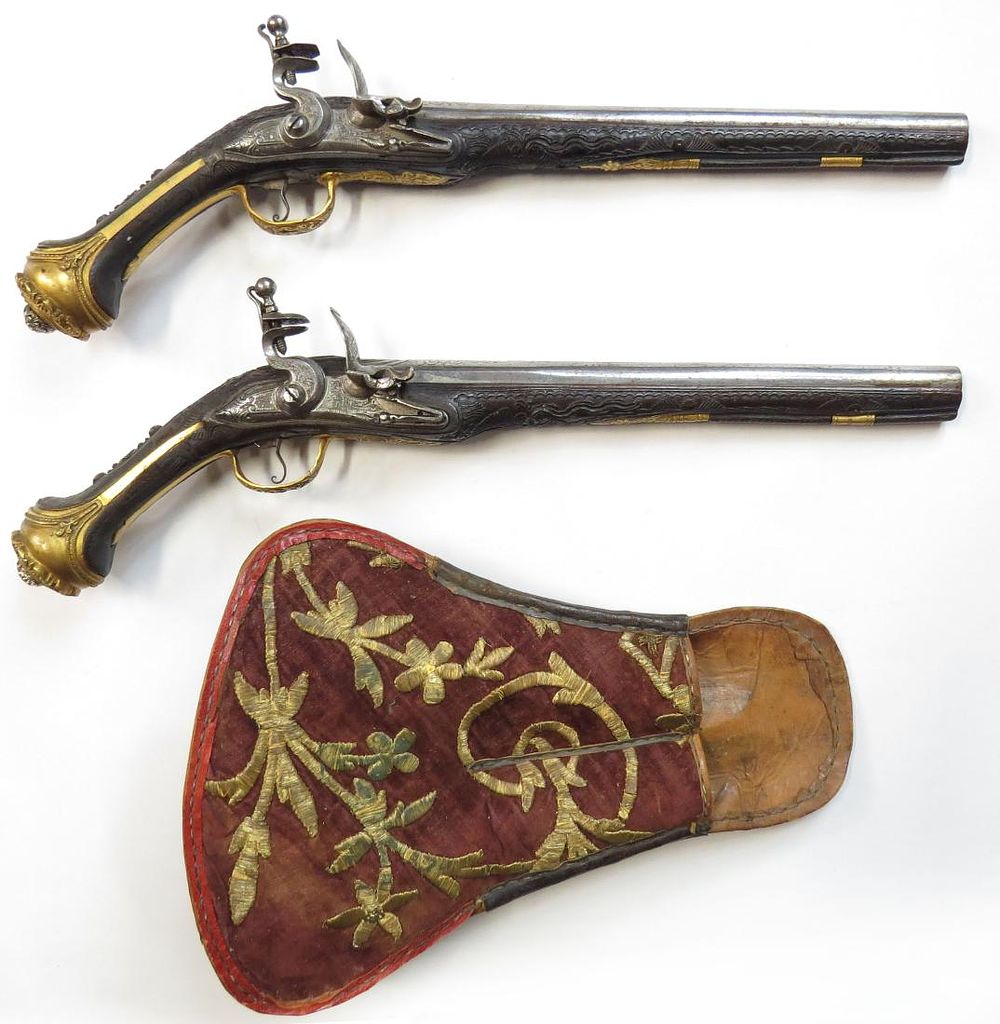 Lot 382: A FINE PAIR OF OTTOMAN KUBUR PISTOLS & HOLSTER