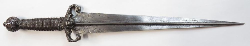 Lot 446: A FINE ITALIAN MANNERIST DAGGER