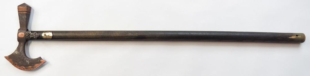 Lot 484: A HUNGARIAN FOKOS AXE