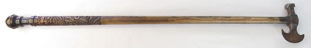 Lot 182: A HUNGARIAN FOKOS AXE