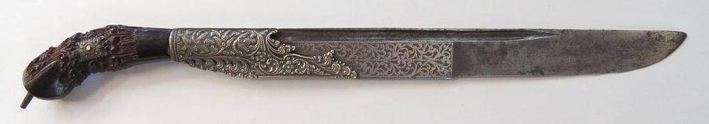 Lot 219: A SRI LANKAN PIHA KAETTA DAGGER