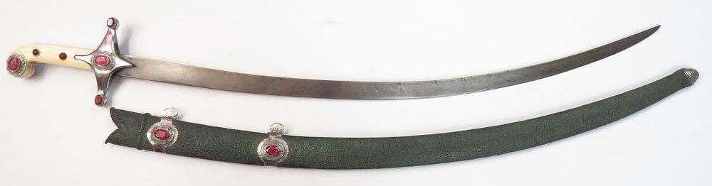 Lot 238: A FINE JEWELLED SHAMSHIR