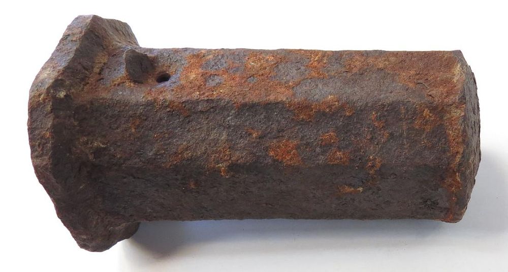 Lot 271: A RARE HAND MORTAR