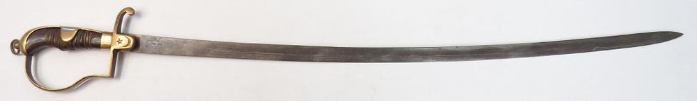 Lot 353: AN OTTOMAN M1909 OFFICERS DRESS SABER