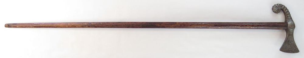 Lot 416: A HUNGARIAN FOKOS AXE